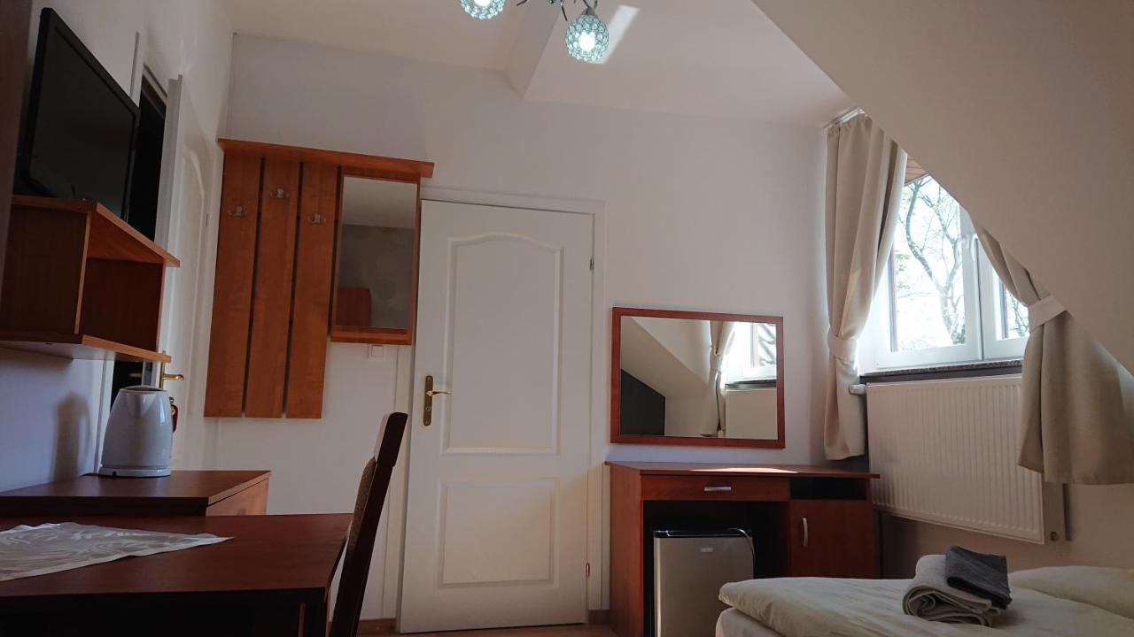 Letnia Willa Jacuzzi & Sauna Darlowo Bagian luar foto