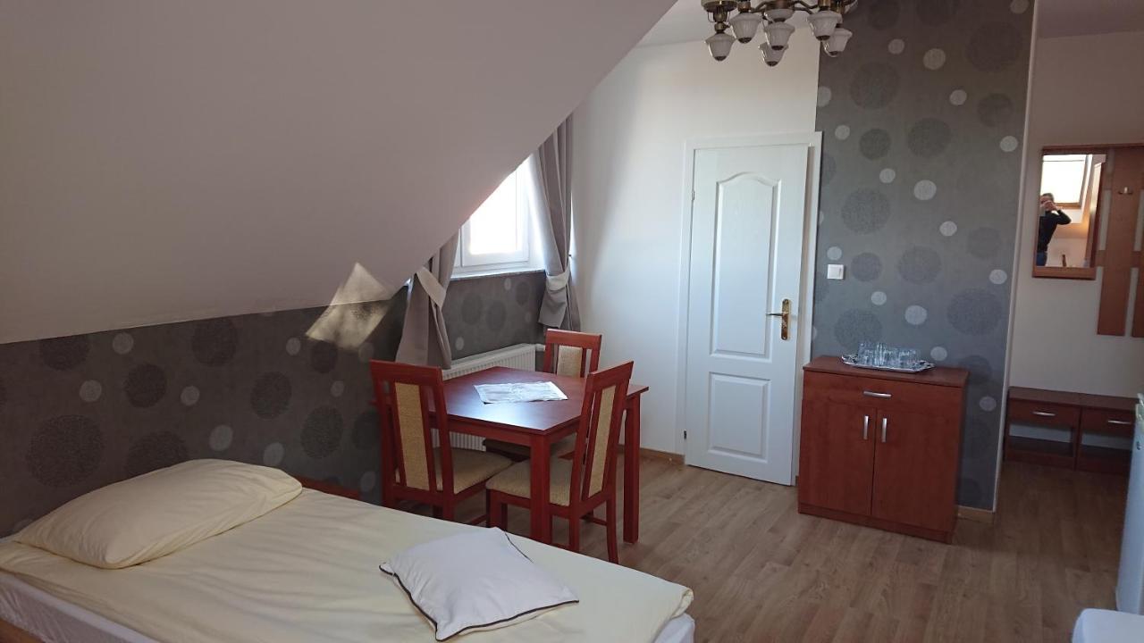 Letnia Willa Jacuzzi & Sauna Darlowo Bagian luar foto