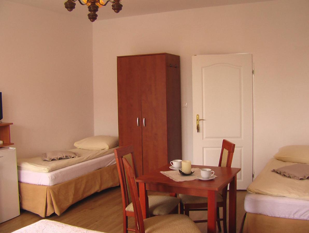 Letnia Willa Jacuzzi & Sauna Darlowo Bagian luar foto