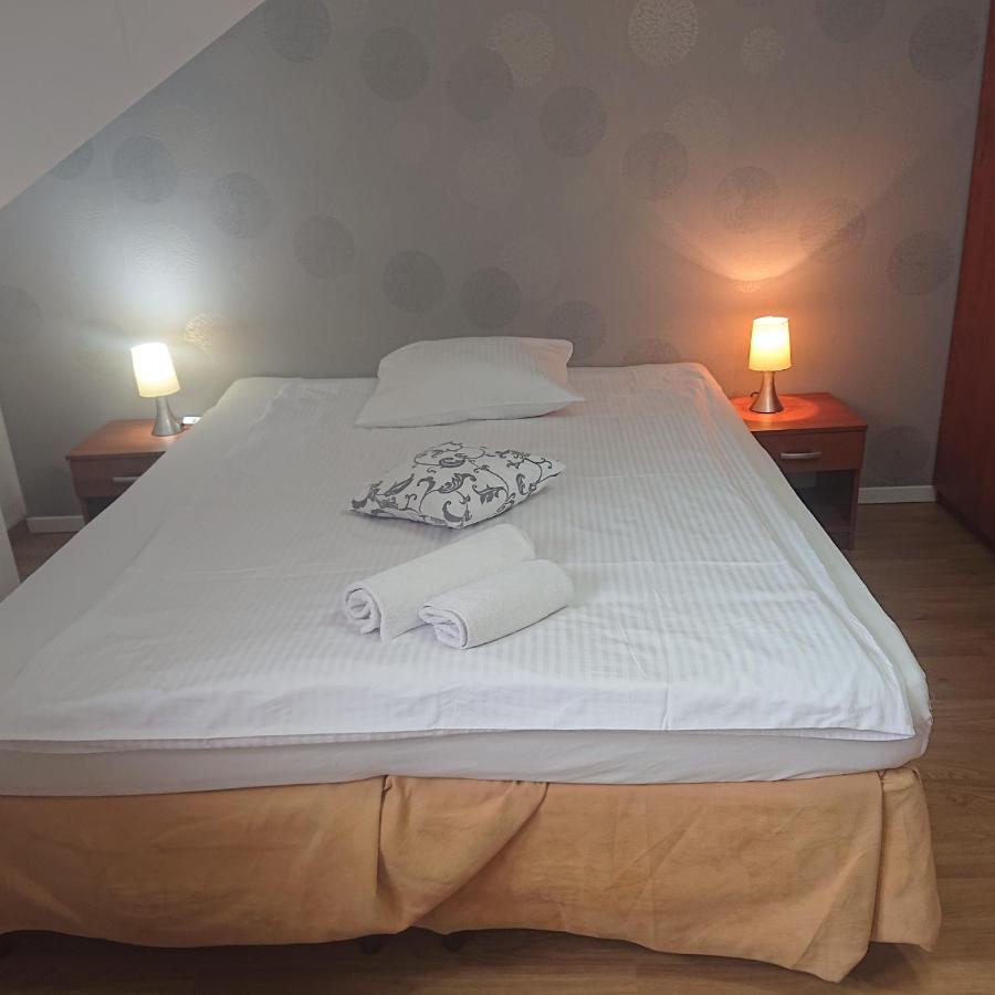 Letnia Willa Jacuzzi & Sauna Darlowo Bagian luar foto