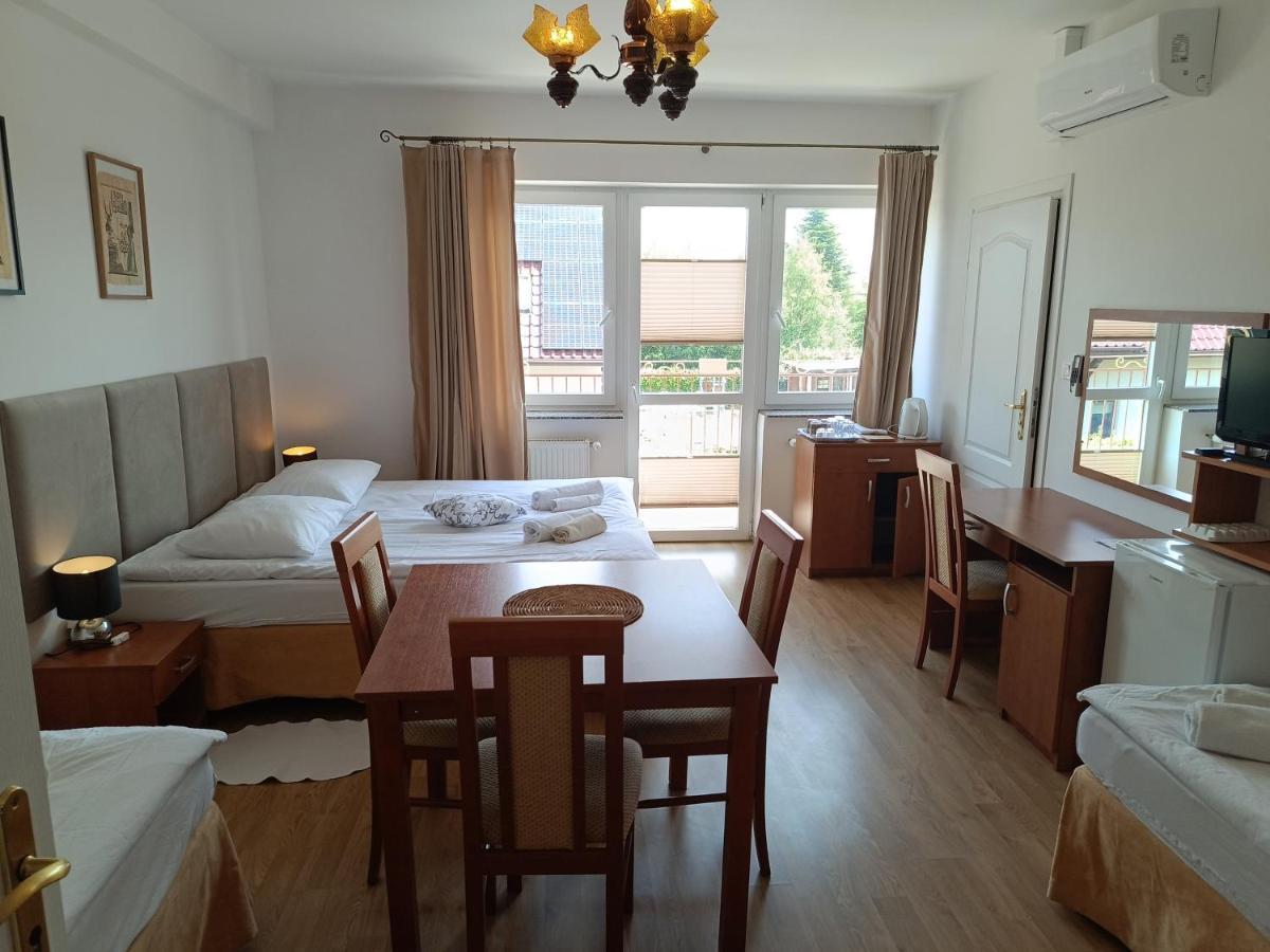 Letnia Willa Jacuzzi & Sauna Darlowo Bagian luar foto
