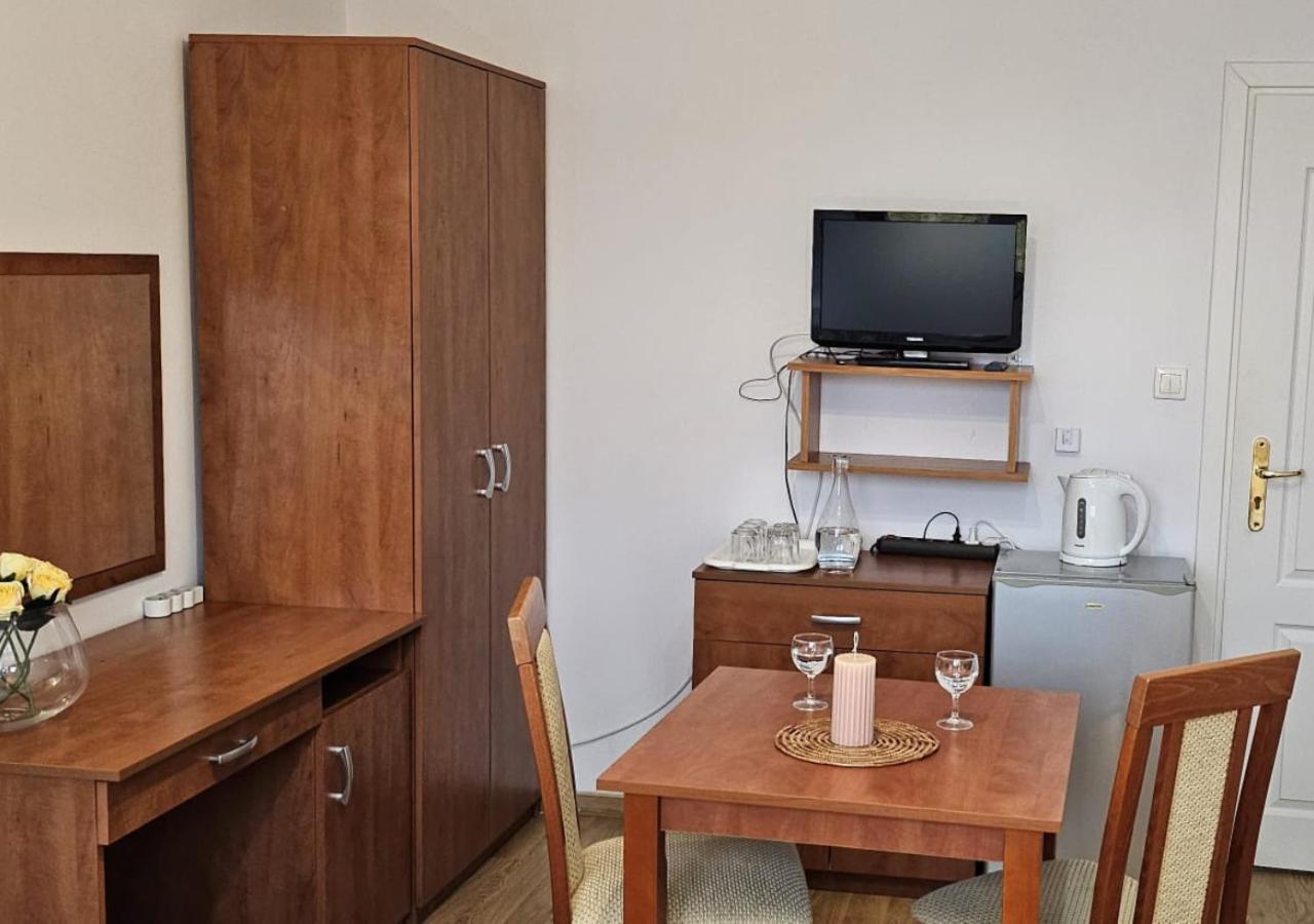 Letnia Willa Jacuzzi & Sauna Darlowo Bagian luar foto
